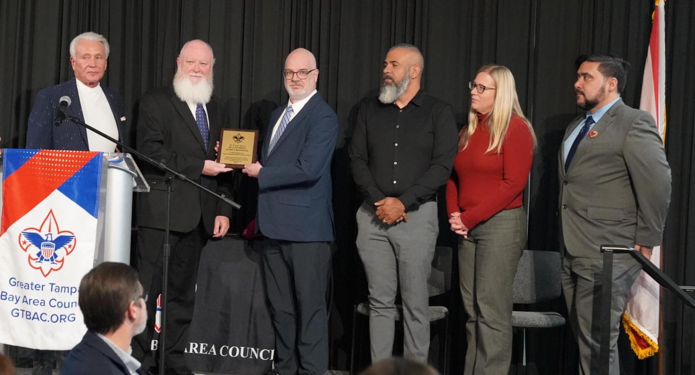 WREC Attends Soaring Eagle Banquet