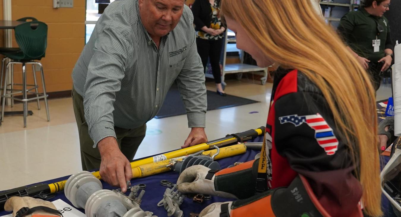 WREC Participates in Career Night at Deltona Elementary School