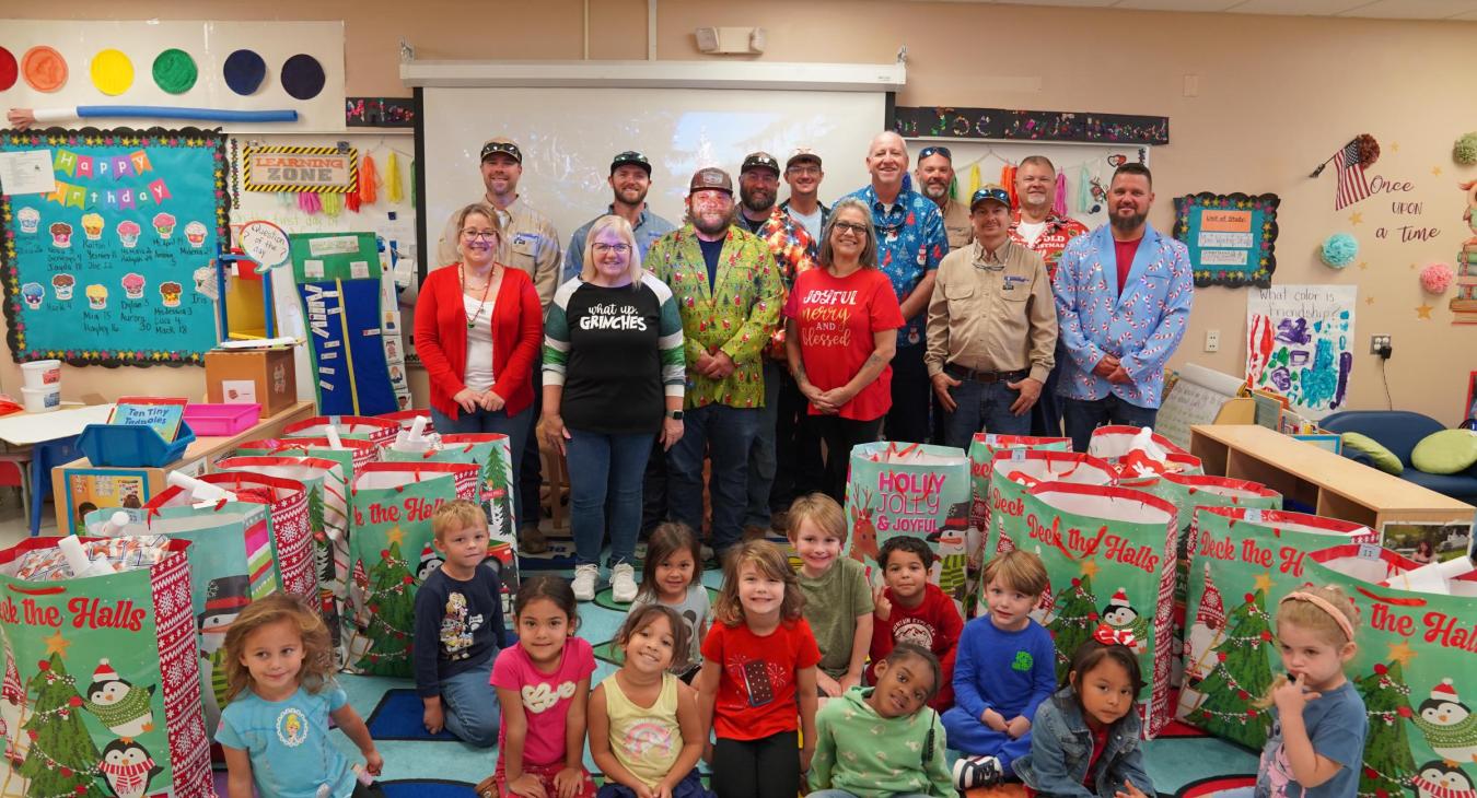 WREC Delivers Angel Tree Gifts to Fox Hollow Elementary School
