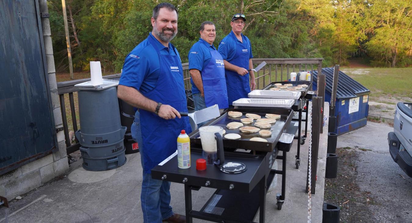 WREC Hosts Successful Vincent House Breakfast Fundraiser