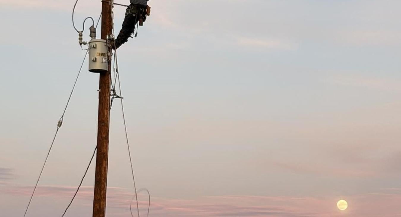 Two Navajo Families Receive Power on WREC's First Day of Light Up Navajo Project
