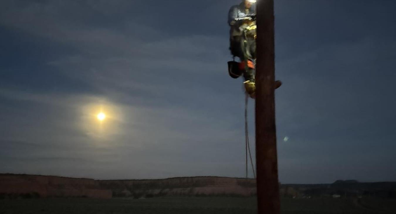 Two Navajo Families Receive Power on WREC's First Day of Light Up Navajo Project